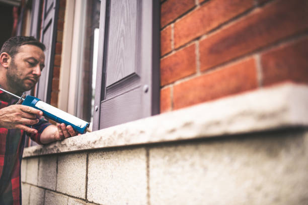 Best Insulation Maintenance and Repair in Indnola, IA